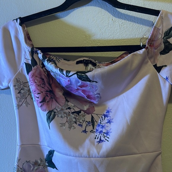 Iris Pink Floral Mini Dress - Picture 2 of 3